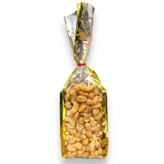 C10 -JUMBO SALTED CASHEWS